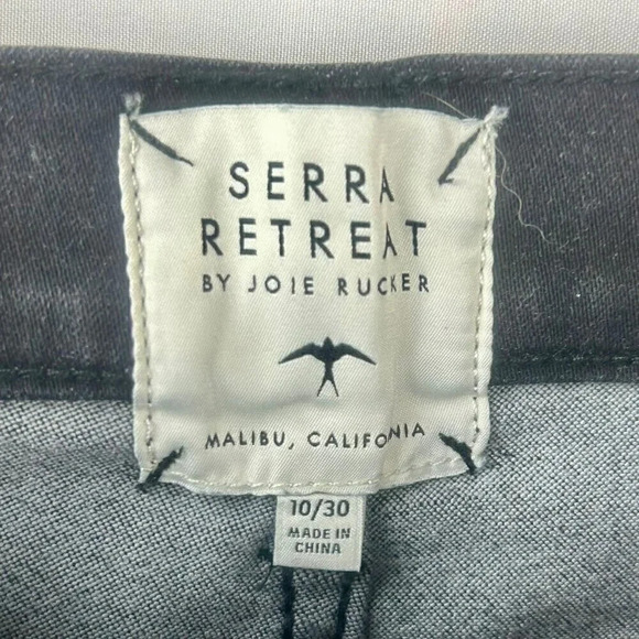 Serra Retreat Joie Rucker Dume High Rise Straight Jeans Size 10 Black Distressed - Picture 12 of 12